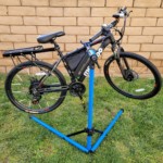 SereneLife Bike Repair Stand with Metakoo Cybertrack 100 mountain bike