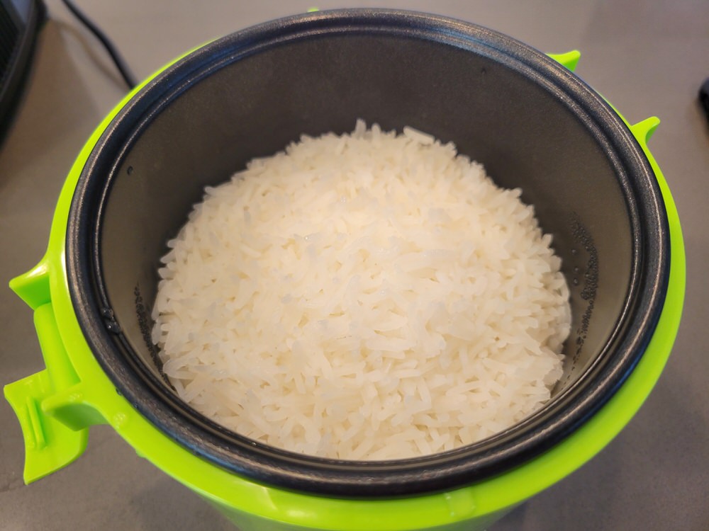 https://www.yuenx.com/x/wp-content/uploads/2022/03/Osba-Travel-Rice-Cooker-1L-12V-19.jpg