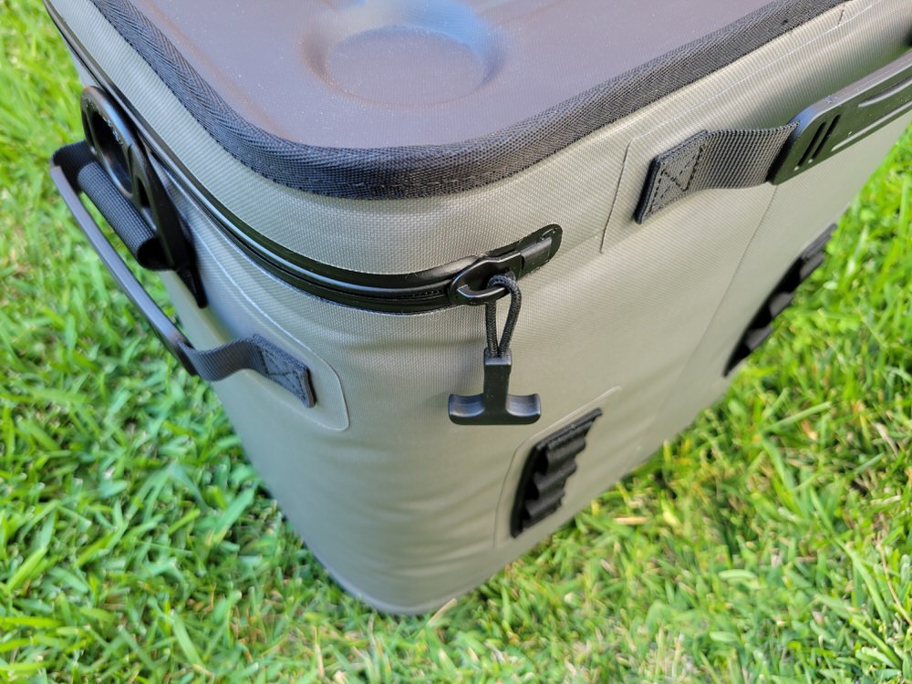 Yeti Daytrip Lunch Bag Review 2022