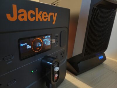 Jackery: Wave Battery - 677W Draw