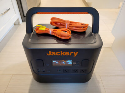 Jackery Explorer 2000 Pro